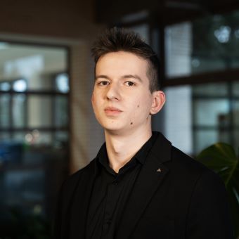 jakub.rokicki@elmark.com.pl